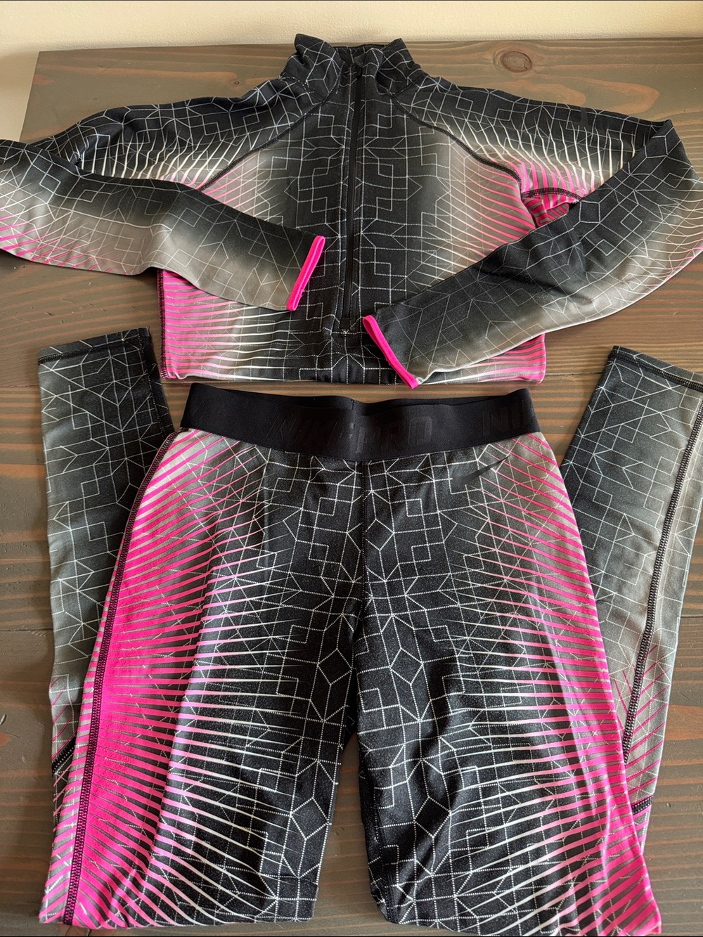 Nike Pro Black & Hot Pink Geometric Active Set - Zip Top + High Waist Leggings